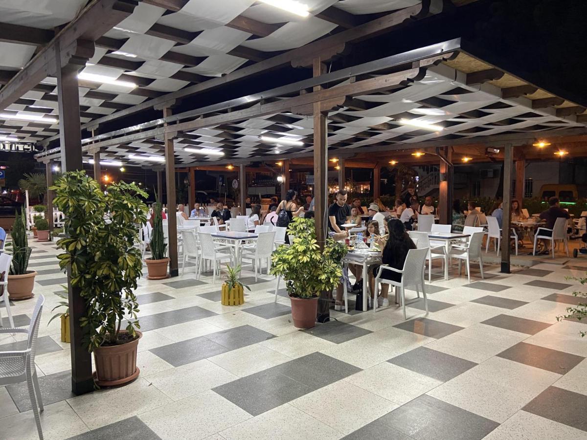 Center Park Hotel Velipojë