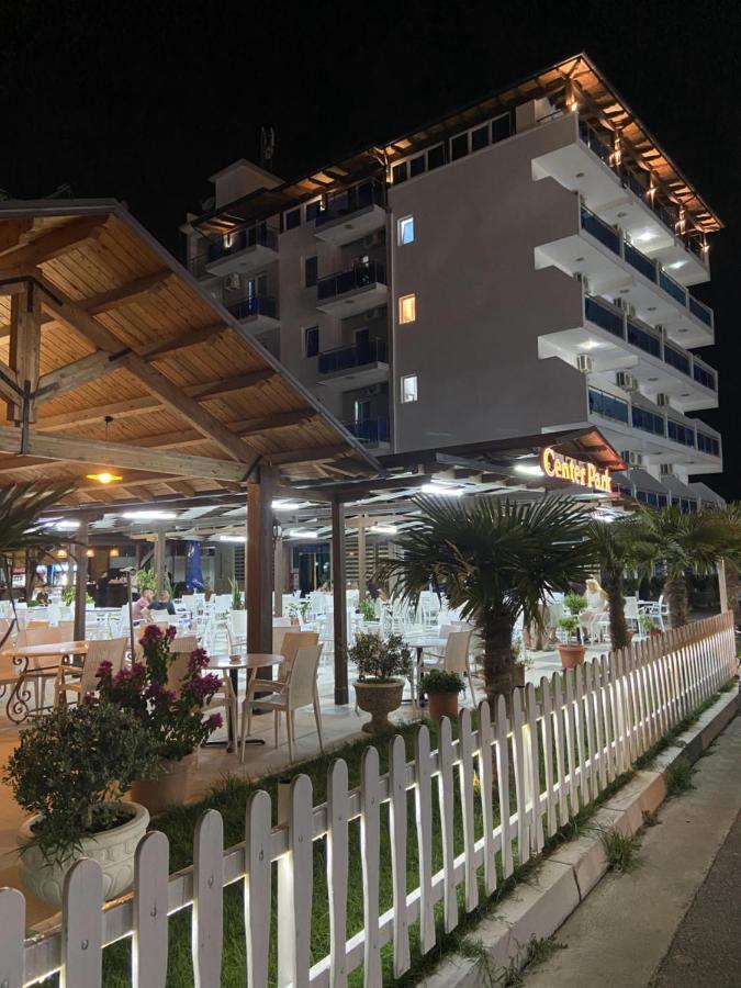 Center Park Hotel *