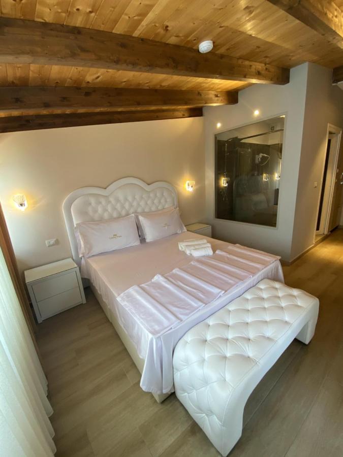 Center Park Hotel Velipojë
