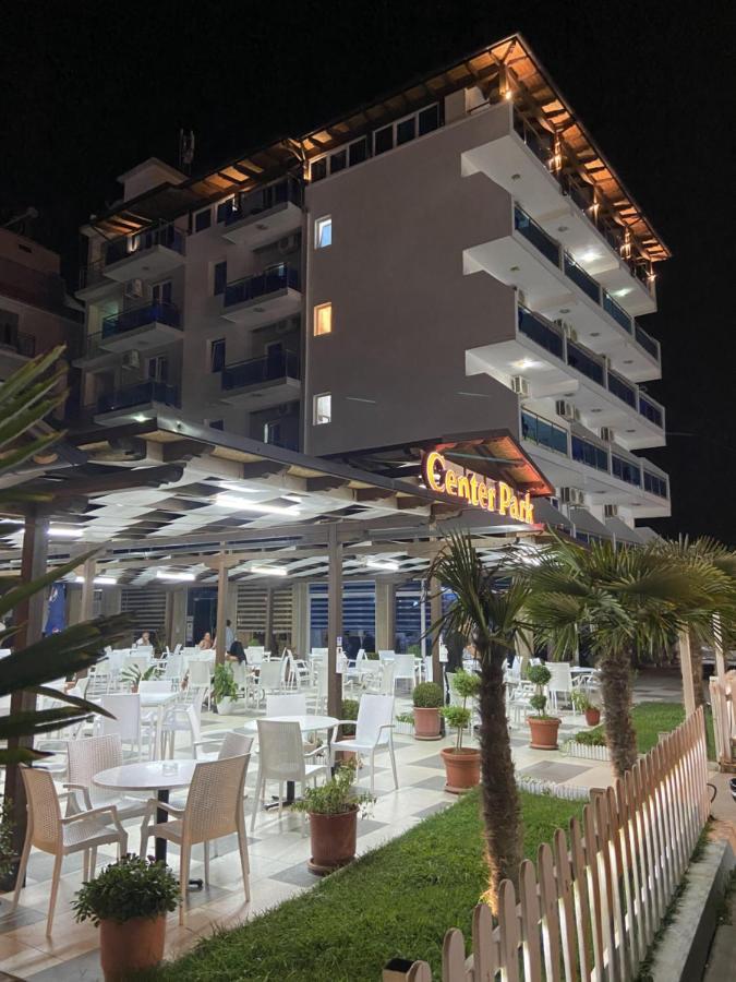 Center Park Hotel *
