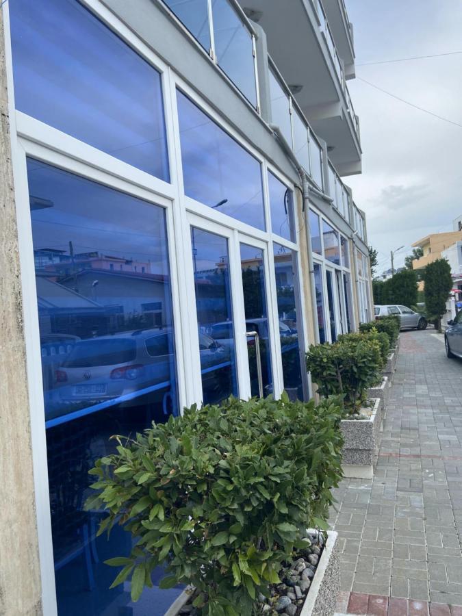 Center Park Hotel Velipojë